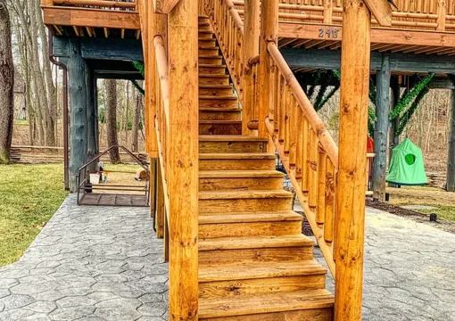 Eagles Nest Tree House
