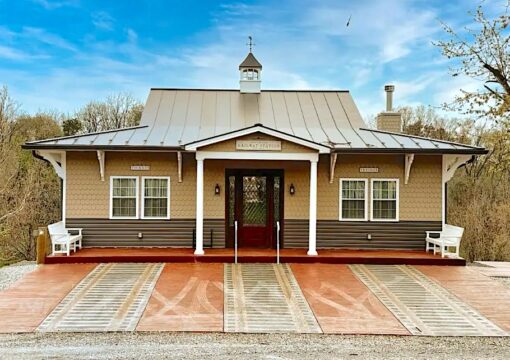 Trestle View Depot